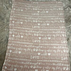 Berkshire Pink Script & Paw-Print Plush throw Blanket 50inx70in